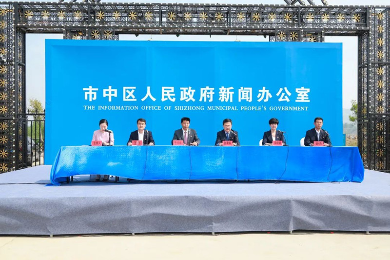 ���l(xi��ng)�����d�����Ѕ^(q��)�l(xi��ng)�����d��(zh��n)�Ԍ�ʩ�ߡ�㕽��l(xi��ng)�����d�������M(j��n)�^(q��)����(chu��ng)�����l(f��)����