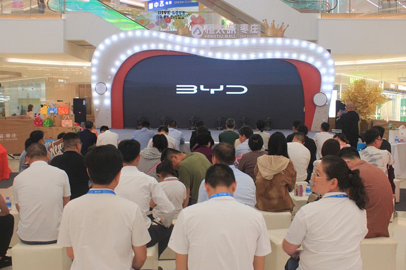 ���t�I(l��ng)㕣��������������f�ȁ��Ϻ���W(w��ng)�Ŀ��ذ�܇(ch��)�ͼ��w����